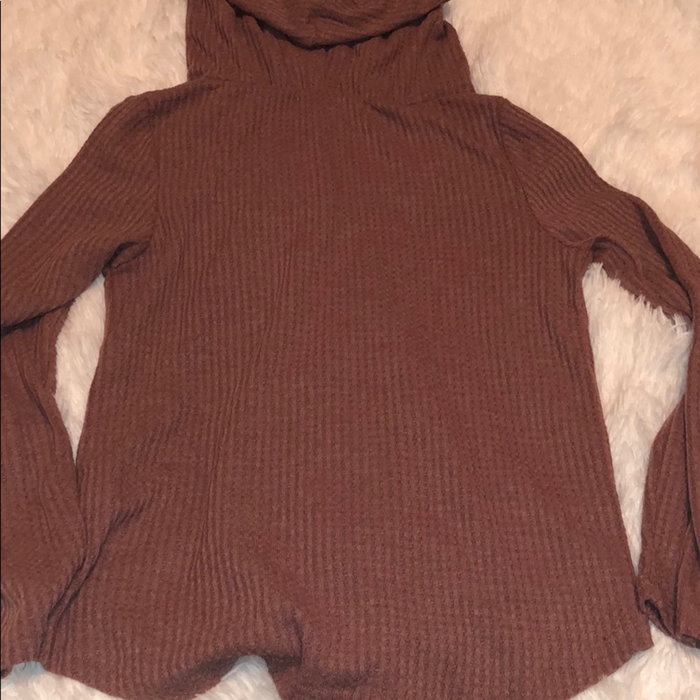 Sweater - Picture 7 of 7